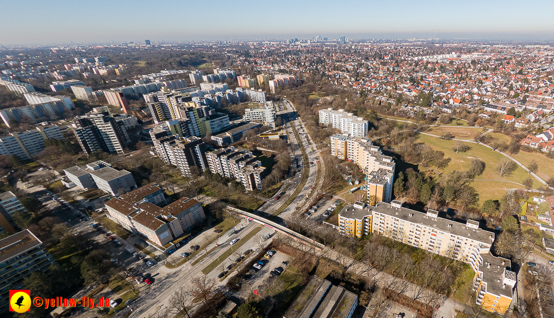 15.02.2023 - Marx-Zentrum und Karl-Marx-Ring mit Umgebung in Neuperlach